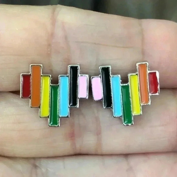 Rainbow Heart Silver Enamel Stud Earrings Pride LGBTQ - Picture 1 of 3